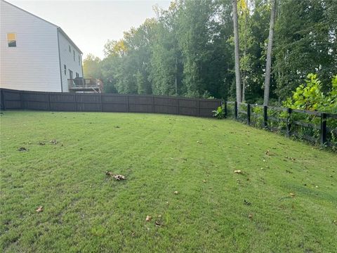 A home in Dawsonville