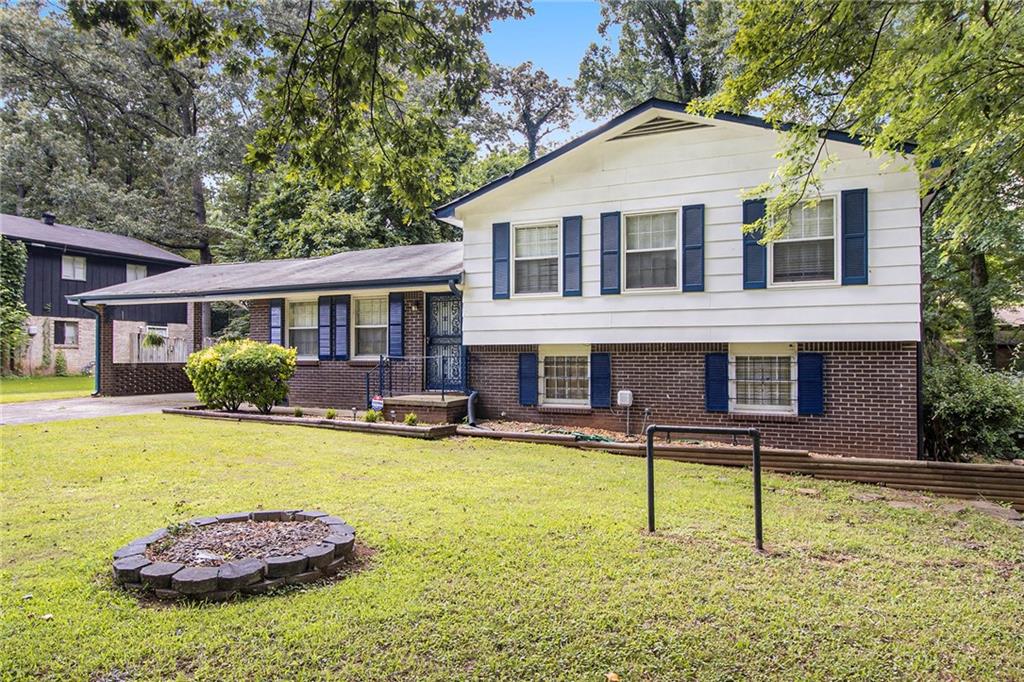 2933 Bretton Drive