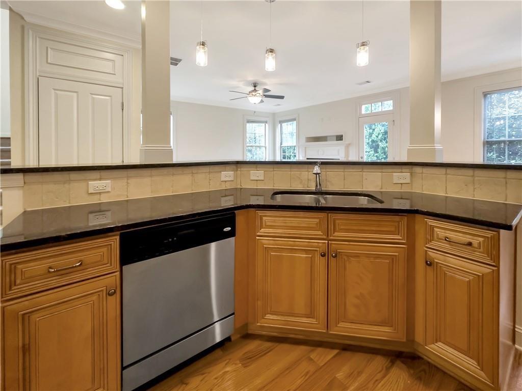 Jamestown - Residential Lease