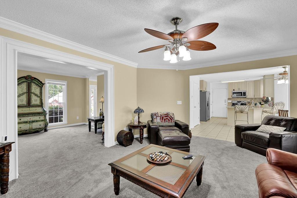 Laurel Springs - Residential