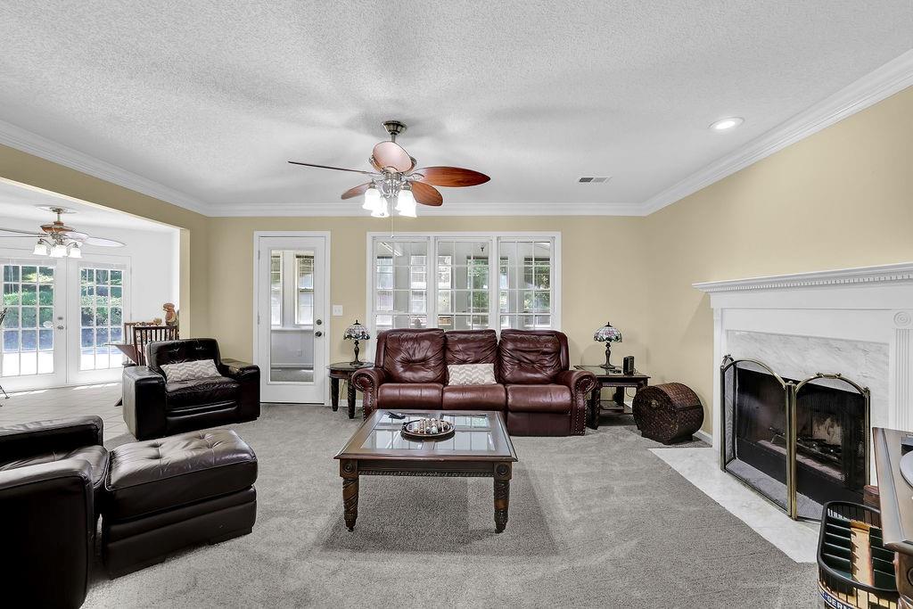 Laurel Springs - Residential