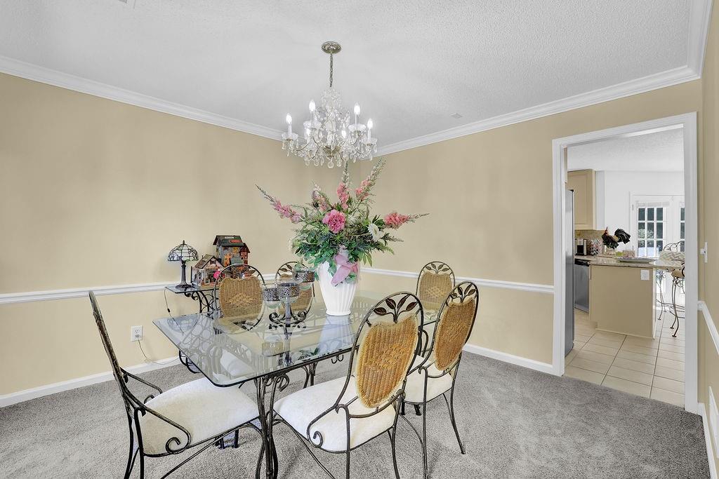 985 Laurel Springs Lane