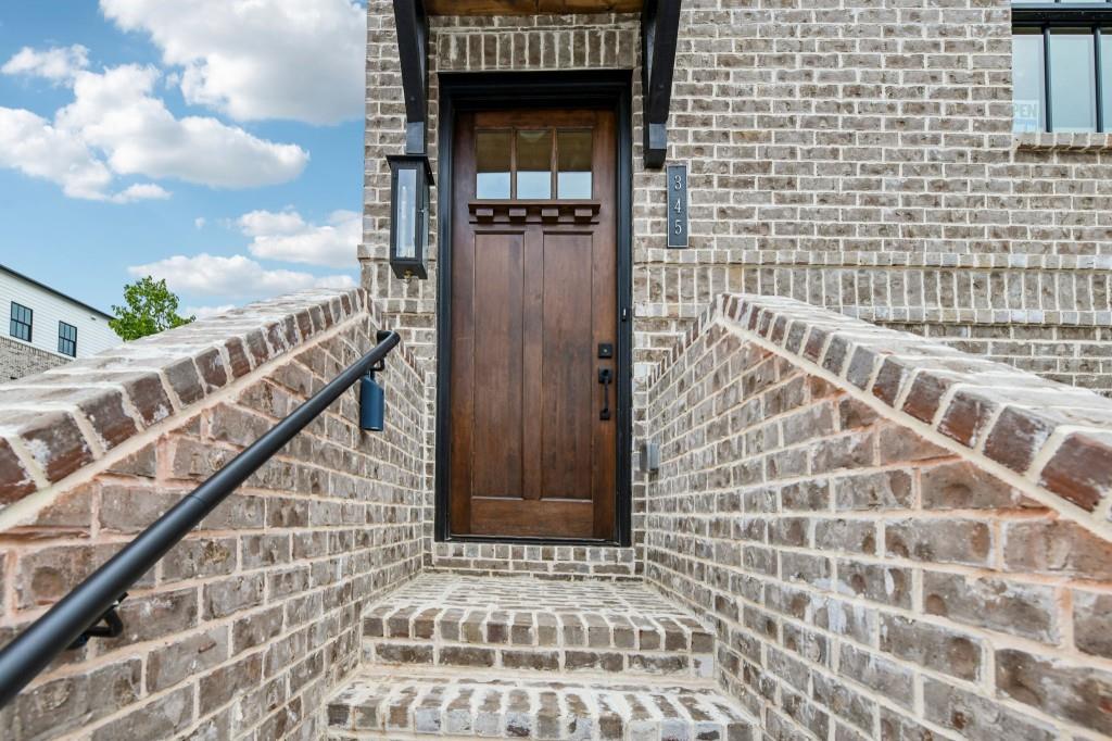 345 Sugarview Road
