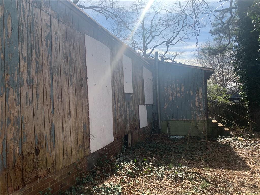 1817 ellington