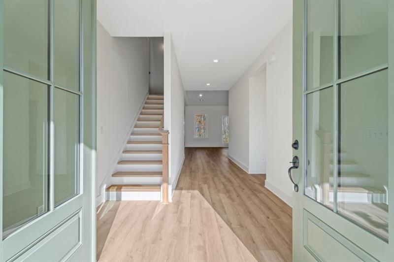 8340 Creekside Overlook Drive