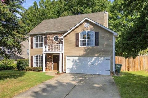 Homes For Sale - 4458 High Gate Drive<br/> Acworth, GA 30101