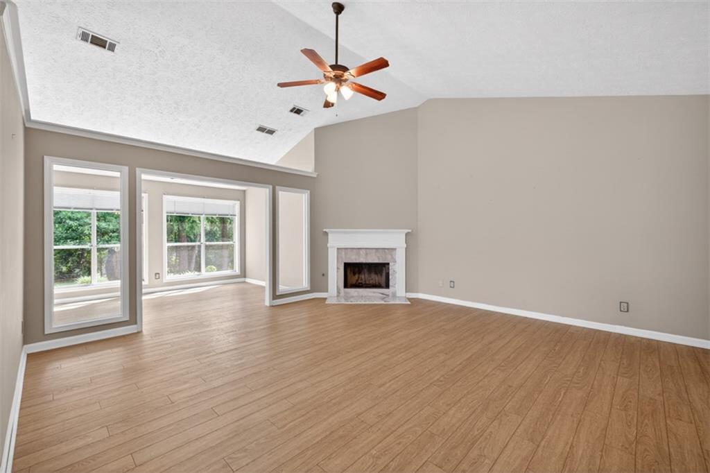 1587 Heartwood Drive