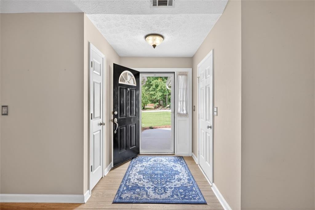 1587 Heartwood Drive