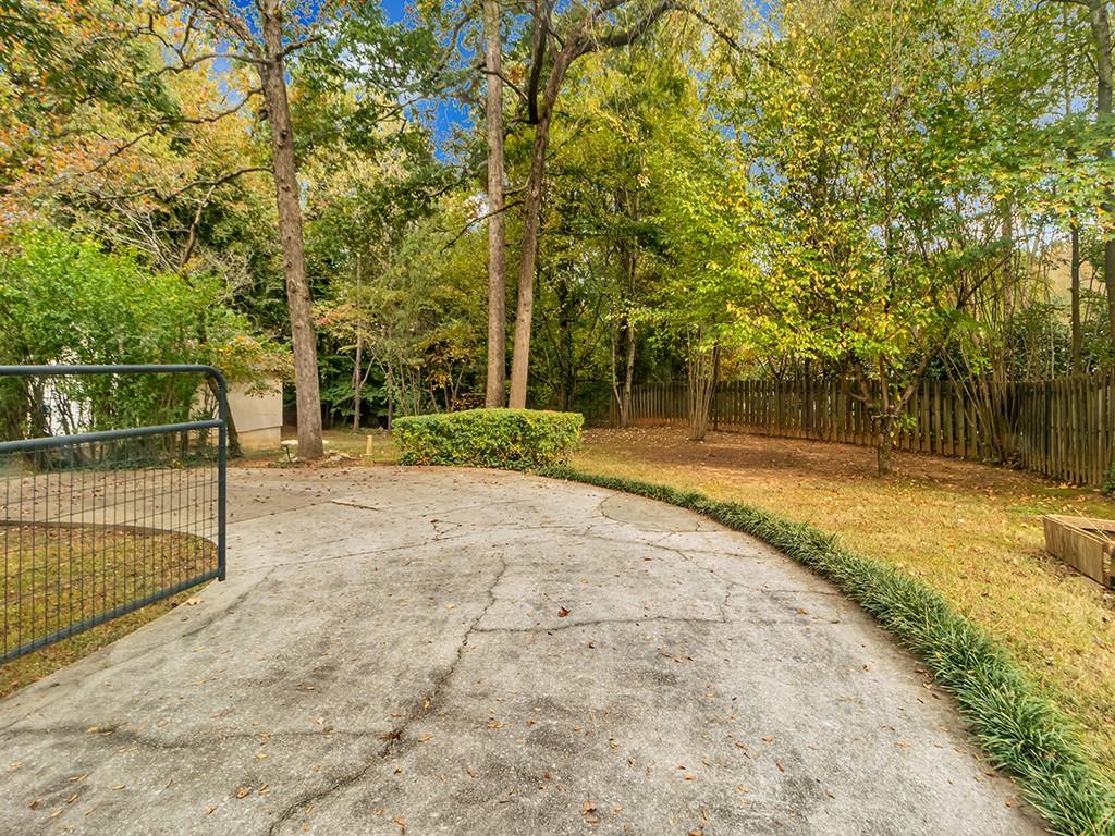5291 Happy Hollow Road