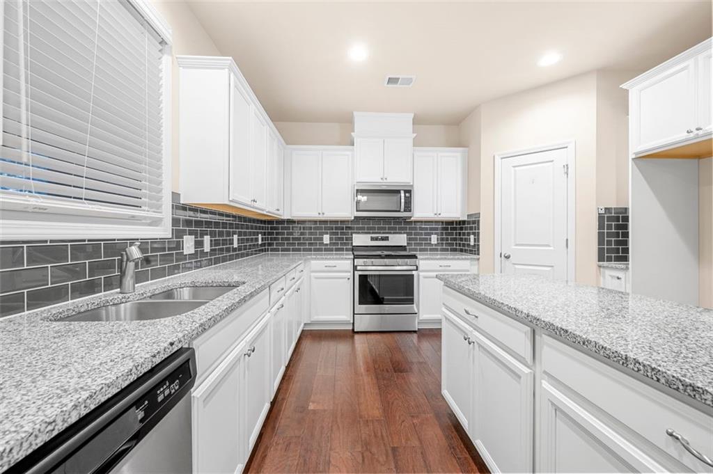 Milford Point - Residential