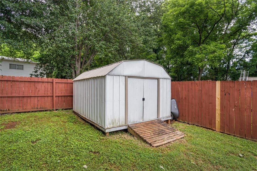 618 Summerville Drive, Lawrenceville, Georgia image 41