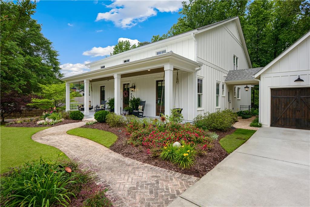 443 Westside Drive, Roswell, Georgia image 2