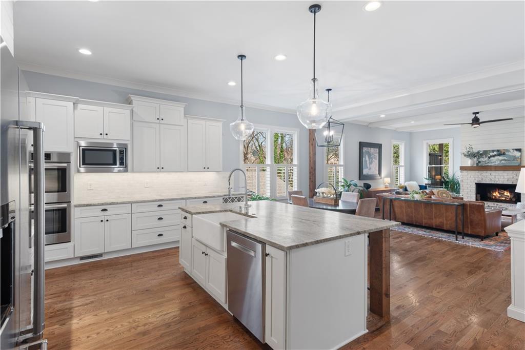 443 Westside Drive, Roswell, Georgia image 9
