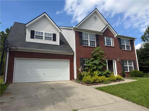 Homes For Rent - 3865 Crescent Walk Lane<br/> Suwanee, GA 30024