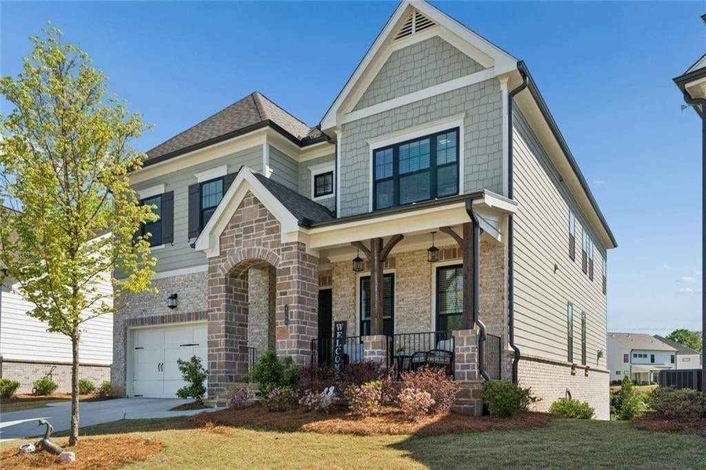 4566 Molder Drive
