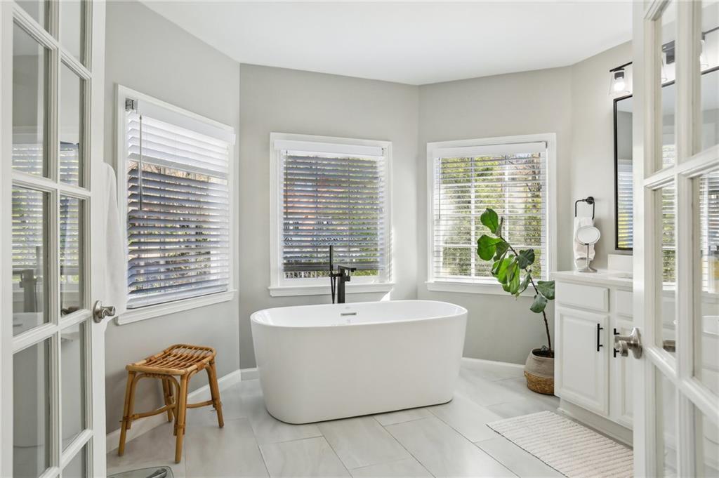 1056 Shady Valley Place, Brookhaven, Georgia image 37