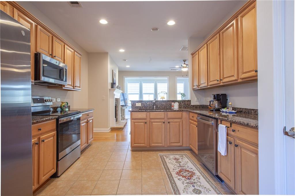 3104 White Magnolia Chase SW