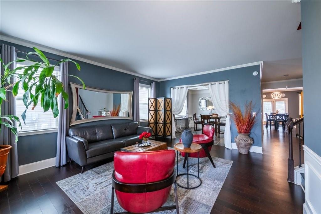 7306 Parkland Bend