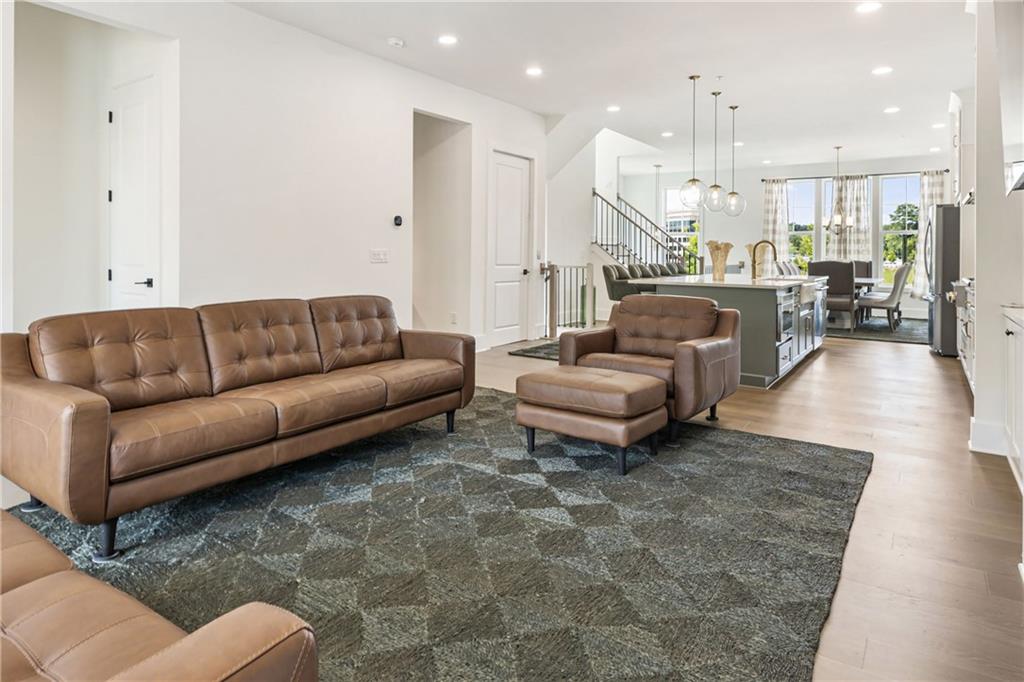 Lakeview - Residential Lease