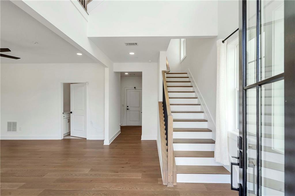 Lakeview - Residential Lease