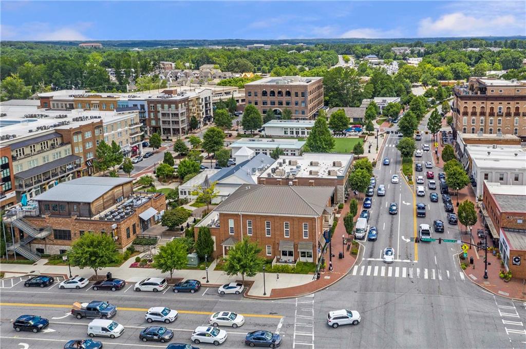 Lakeview - Residential Lease