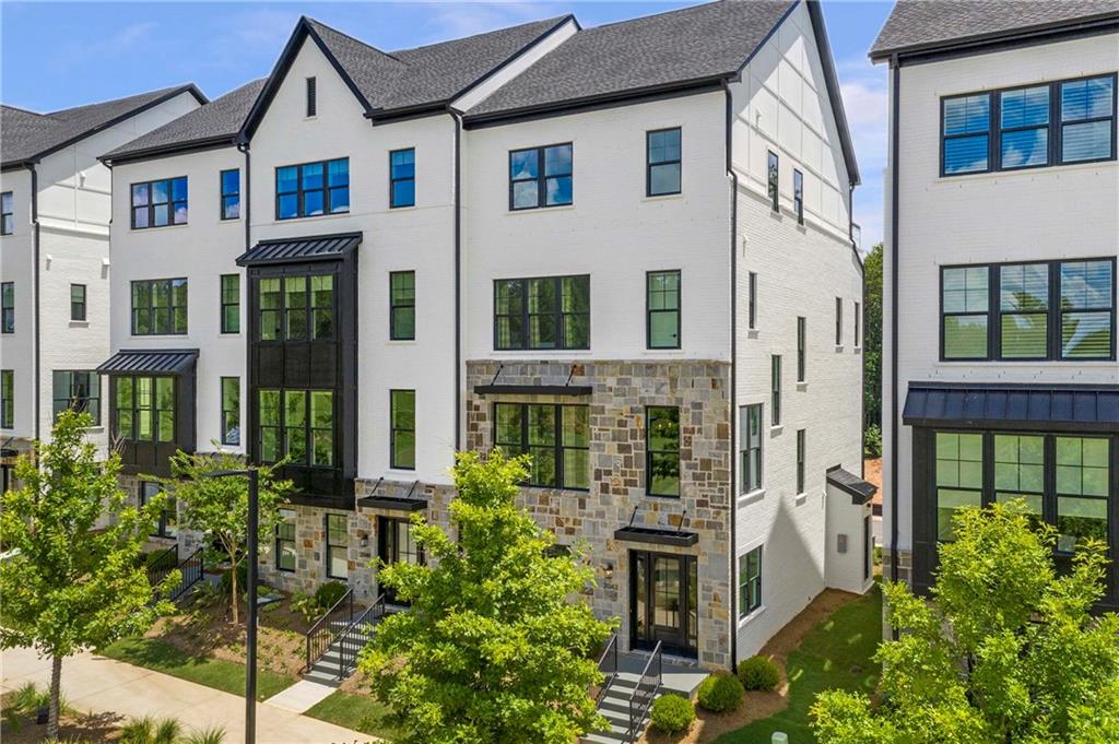Lakeview - Residential Lease