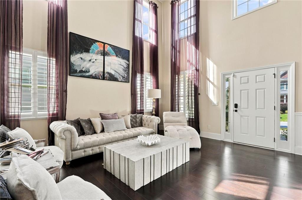 5765 Willow Oak Pass