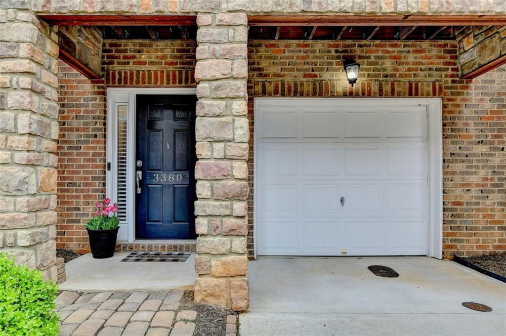 3380 Galleon Drive, Alpharetta, Georgia image 2