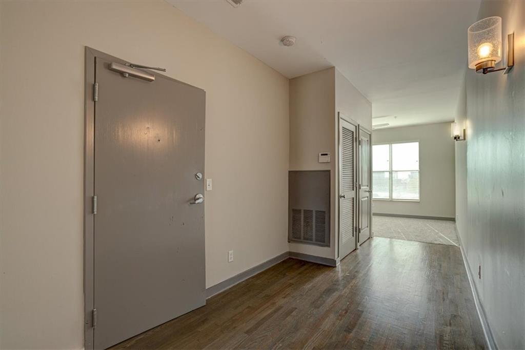 238 Walker Street SW 32