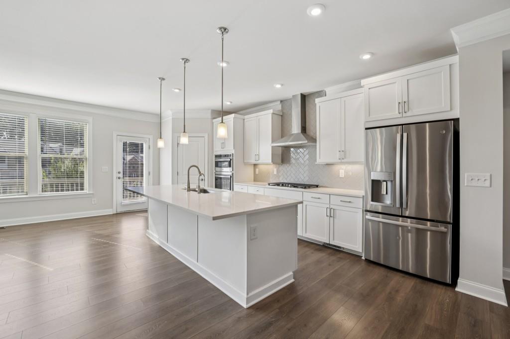 2530 Clairebrooke Bend