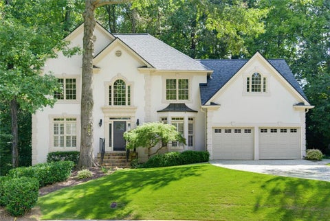 Homes For Sale - 125 Birkdale Court<br/> Fulton County, Alpharetta, GA 30022