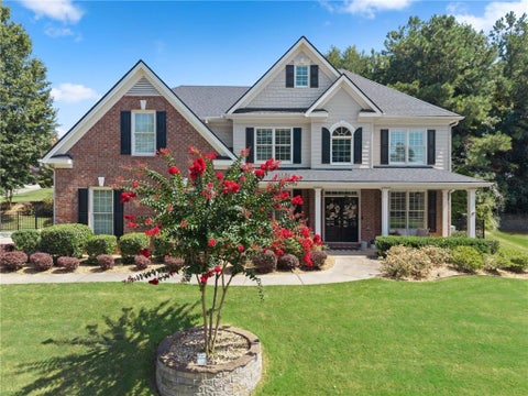 Homes For Sale - 1820 Overlook Springs Lane<br/> Cumming, GA 30040