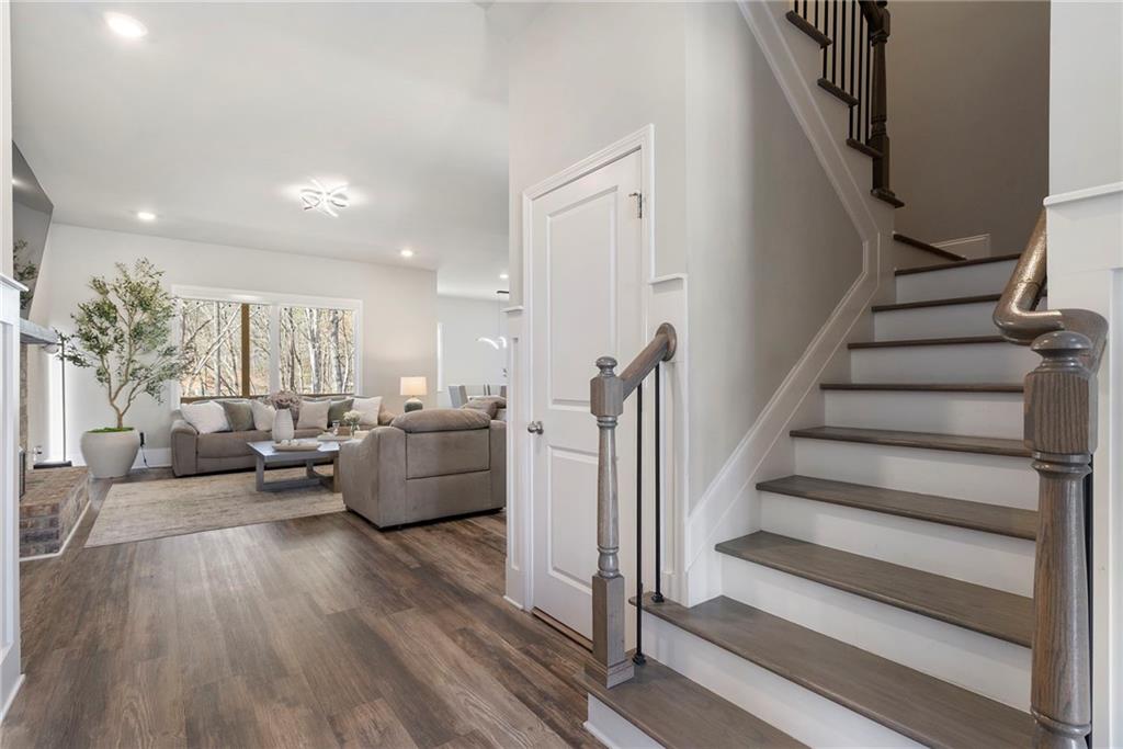 1880 Grand Lanier Drive