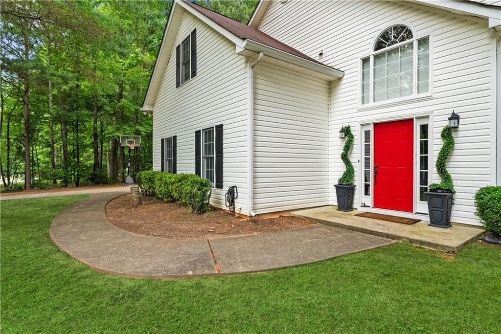 76 BARRINGTON FARMS Parkway