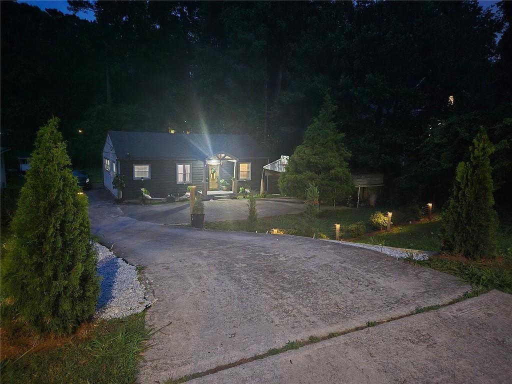 2077 Brockett Road