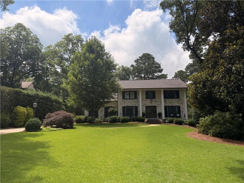Homes For Sale - 2563 Fairoaks Road<br/> Decatur, GA 30033