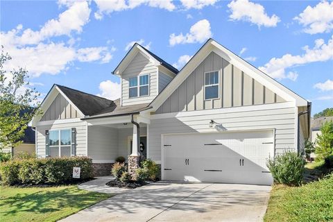 A home in Dawsonville