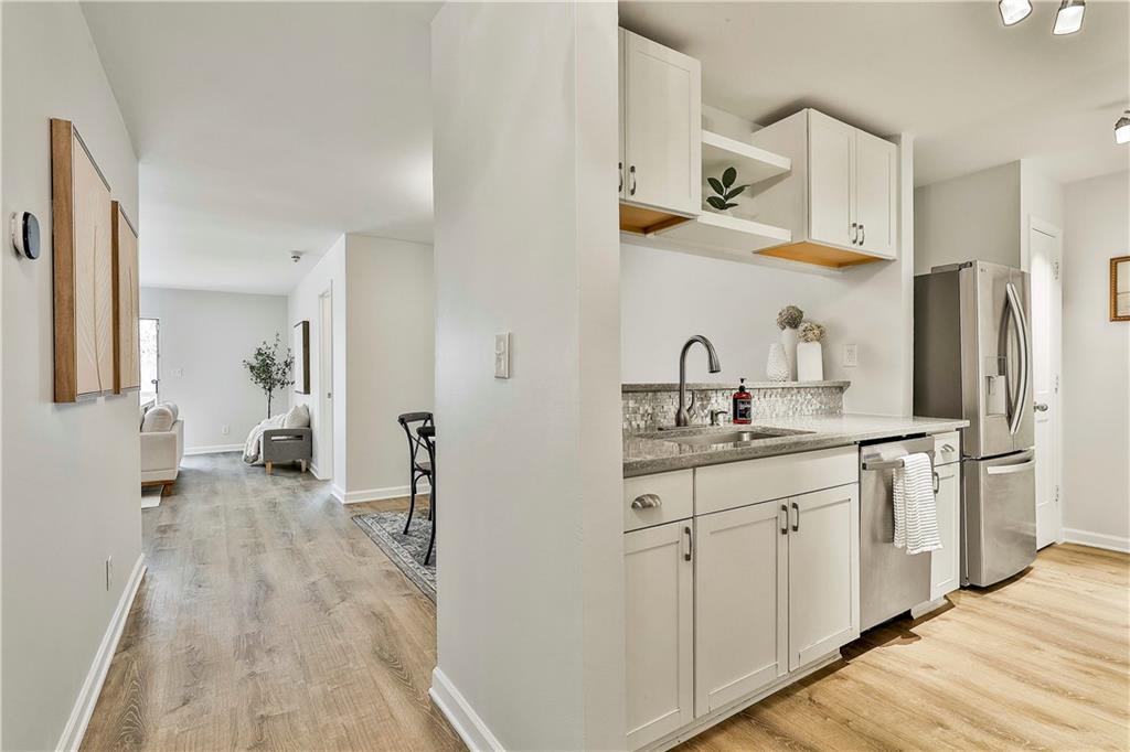 1029 N Jamestown Road