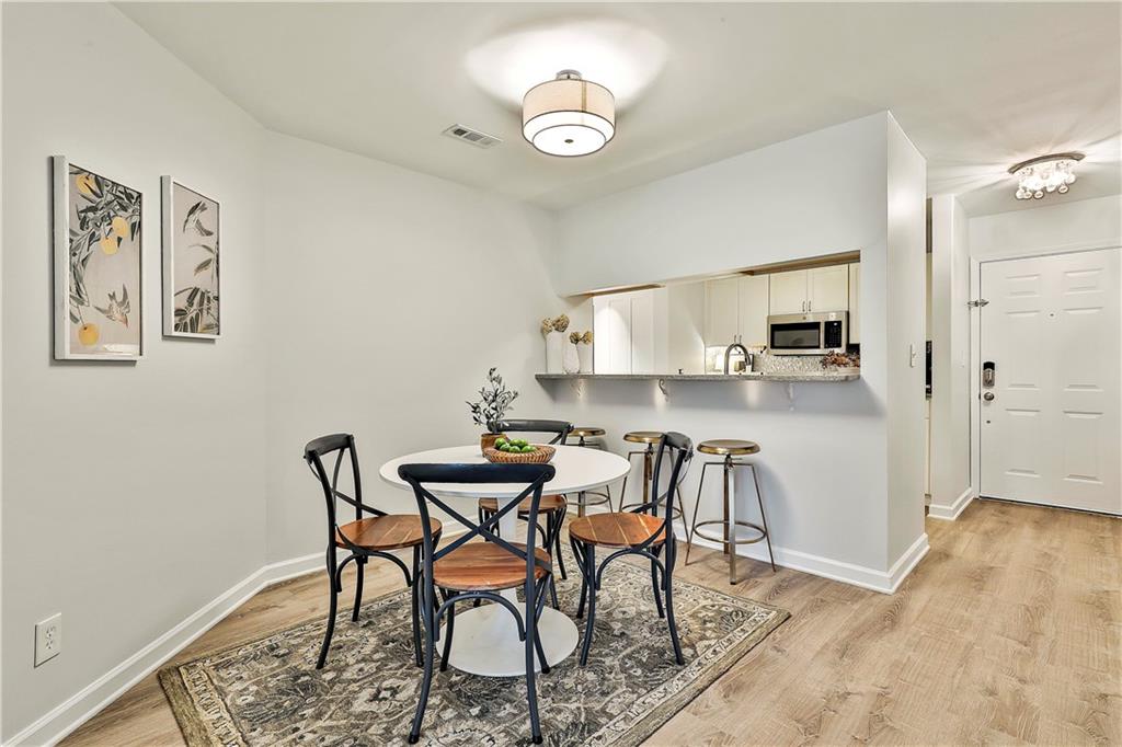 1029 N Jamestown Road