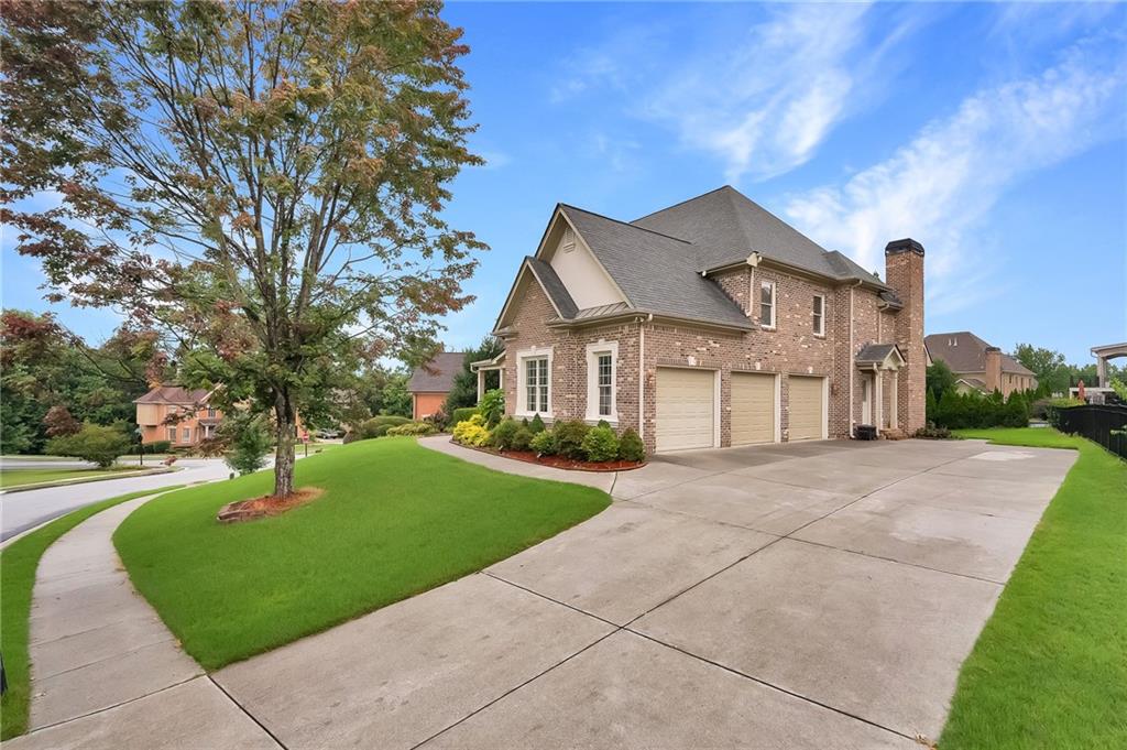 2552 Stone Manor Drive