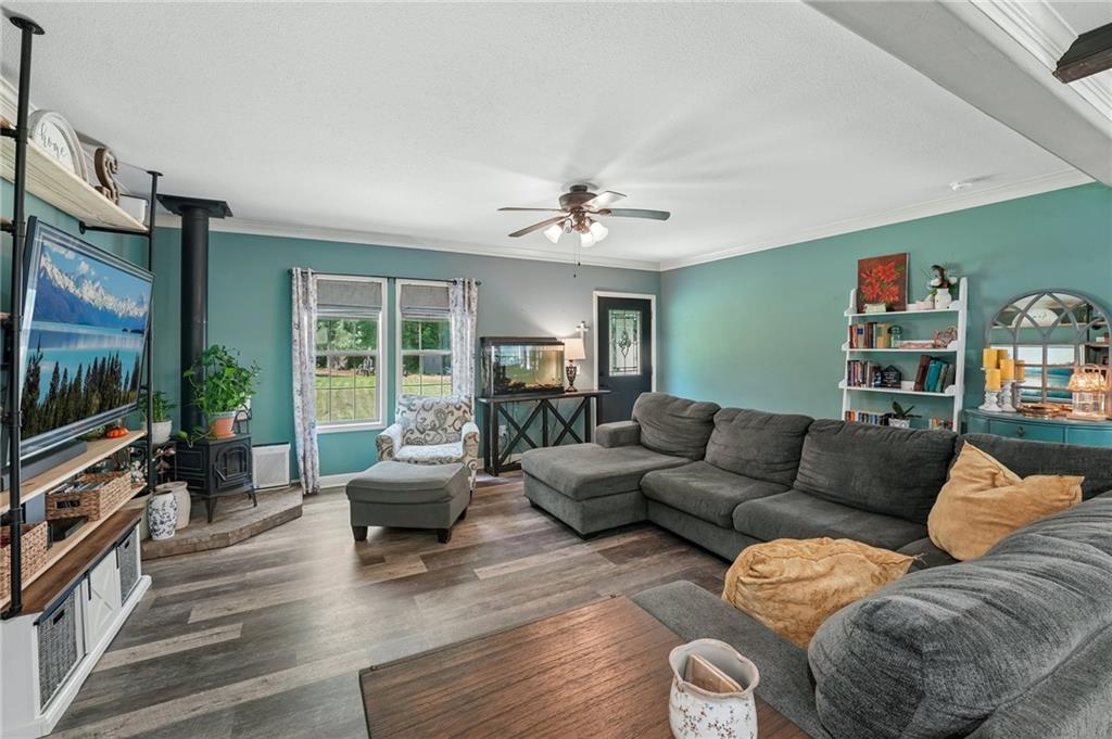 1036 Creighton Road
