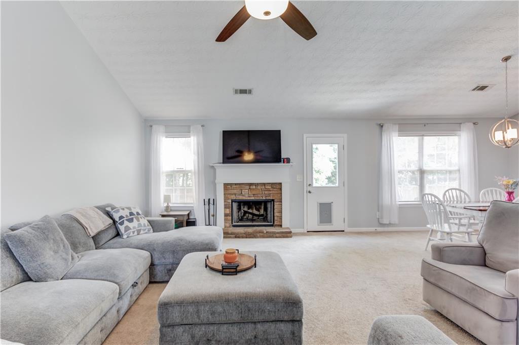 3467 Hill Pond Drive