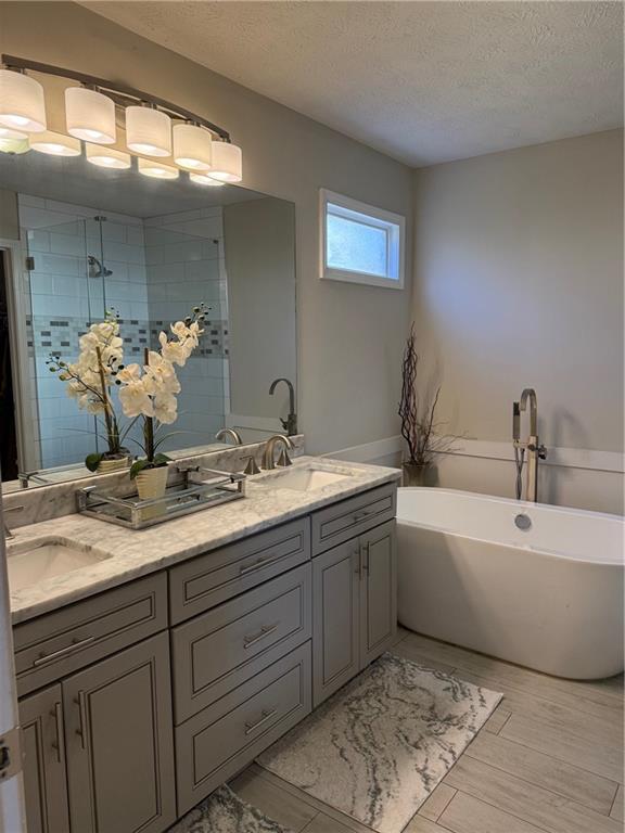 Crabapple Creek - Residential