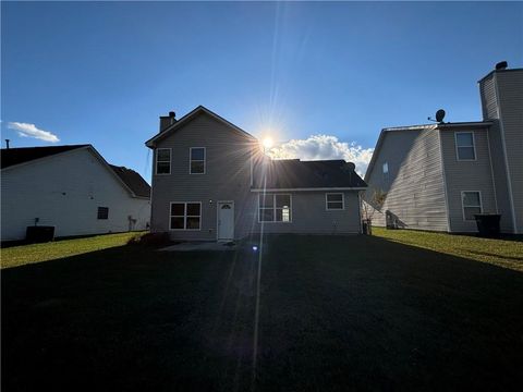 A home in Fairburn