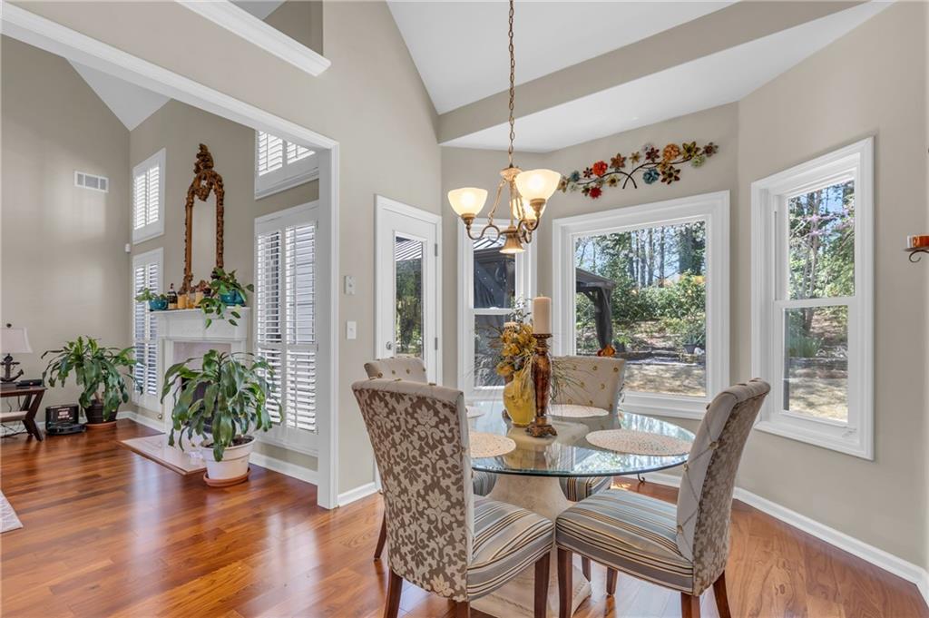 4090 Cherry Ridge Walk, Suwanee, Georgia image 14