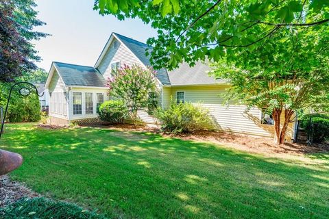 A home in Douglasville