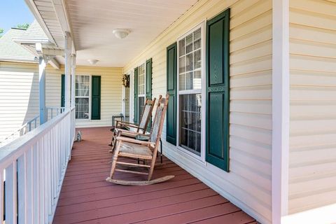 A home in Douglasville