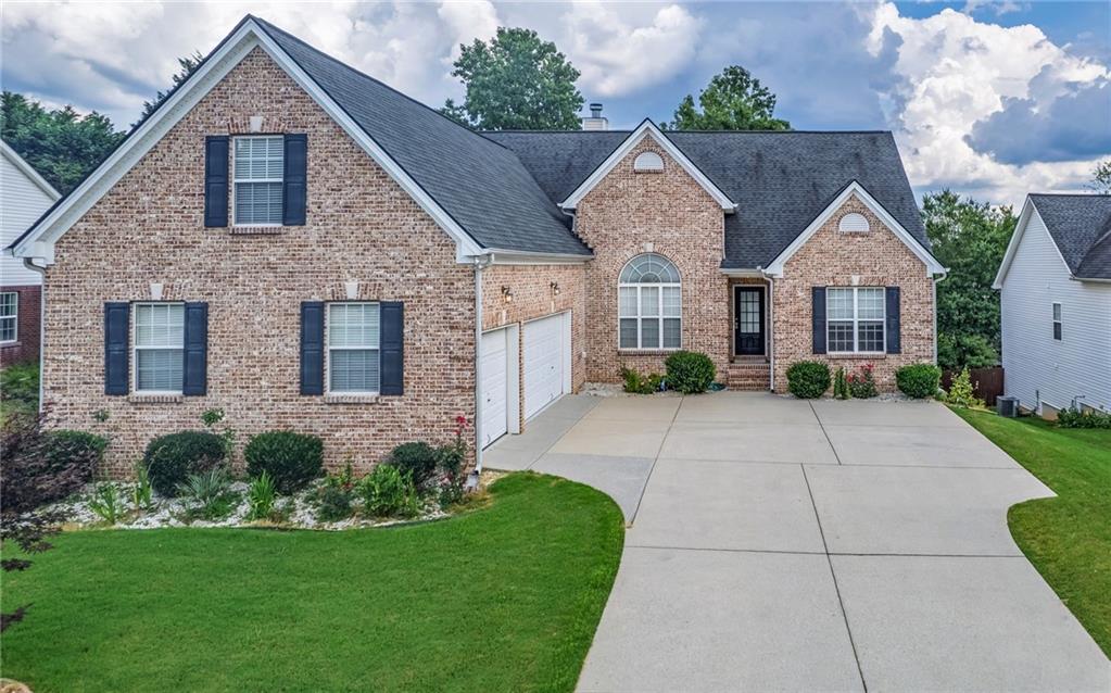3345 Stoneleigh Run Drive