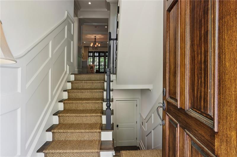 2802 Rumson Court NE 2