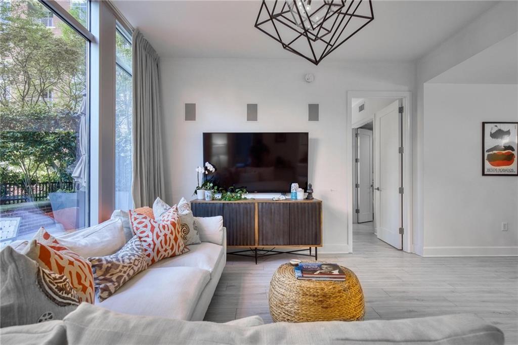 1820 Peachtree Street 311